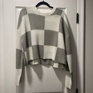 Moon & madison Checkered Knit Sweater - Gray and Cream